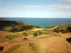 Kauri Cliffs 14th Aerial Side